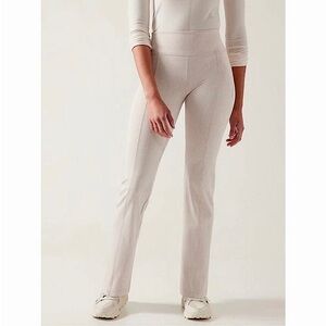 Athleta Delaney Straight Leg Pants in Braiden Cream Leggings Pockets Size XS